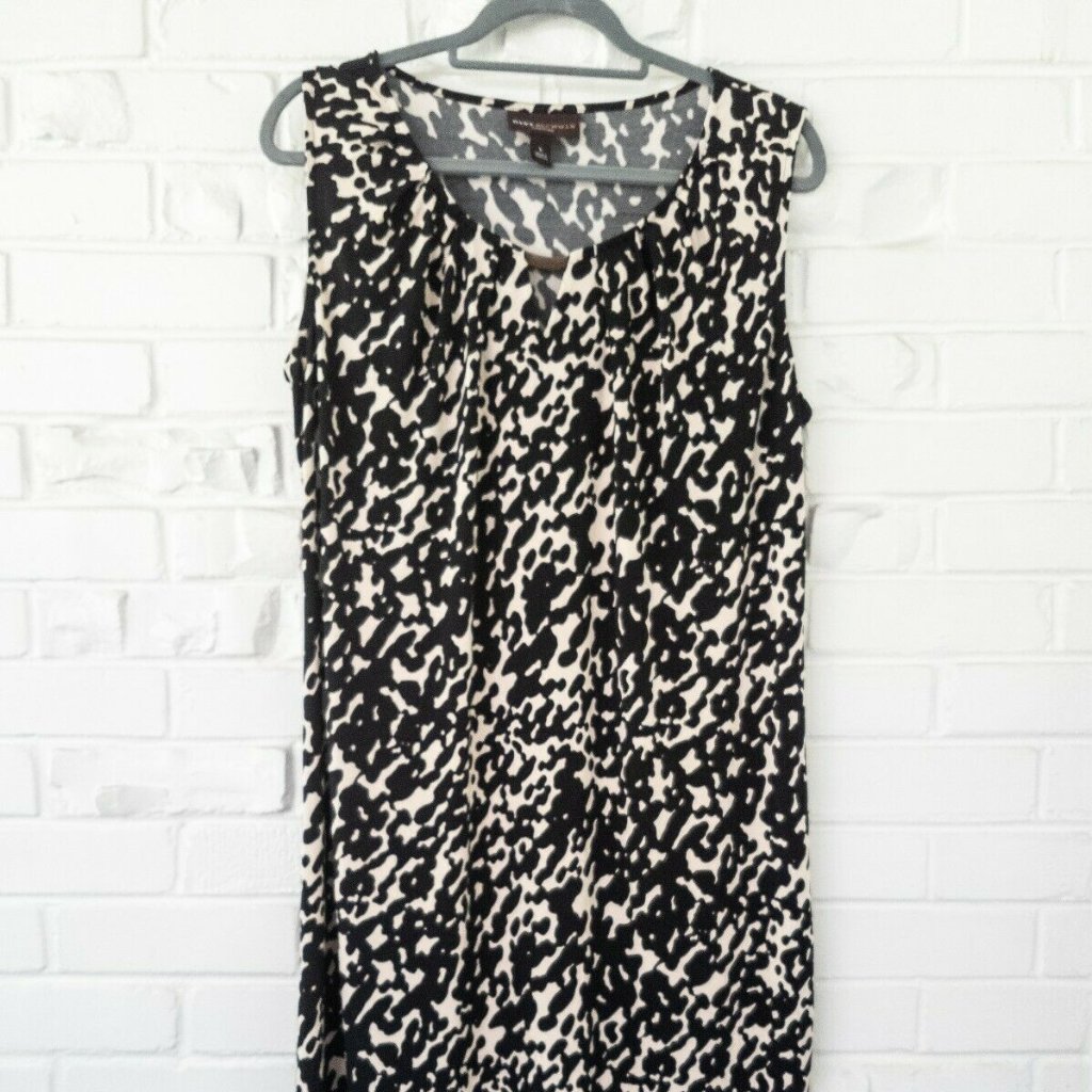 Dana Buchman Signature BlkWhite Animal Print Lg